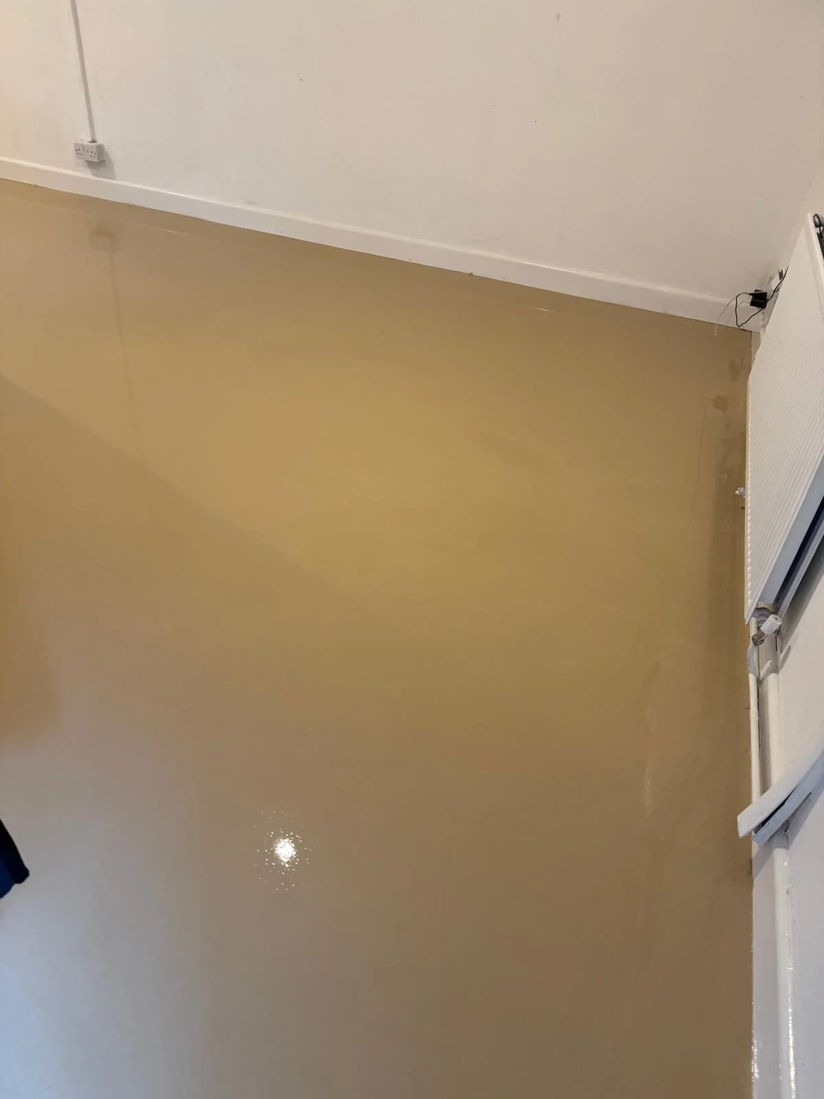 Smoothed floor before installation